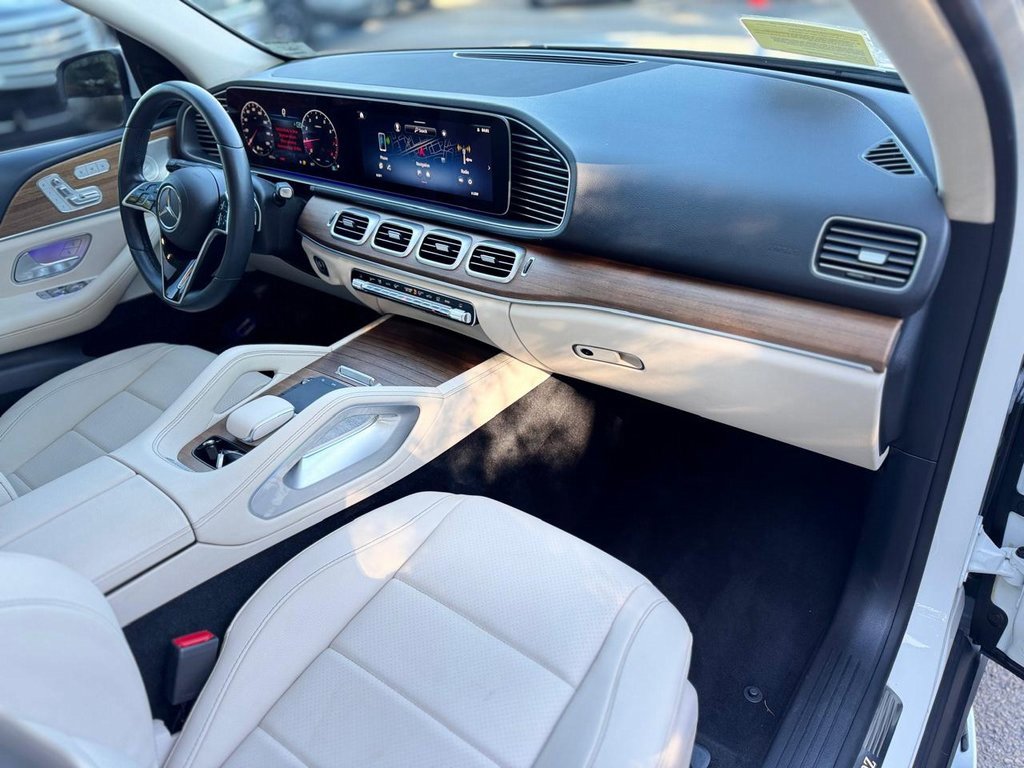 Used 2024 Mercedes-Benz GLE 350 4MATIC image 19