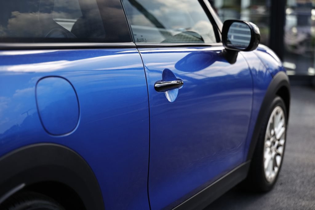 Used 2025 MINI Cooper S FWD image 8