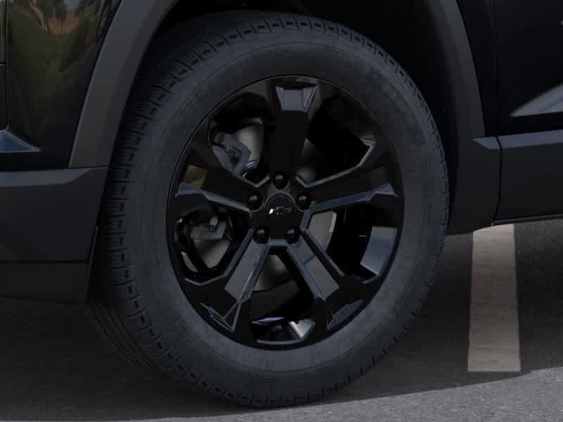 New 2026 Chevrolet Equinox LT w/ Midnight Edition FWD image 9