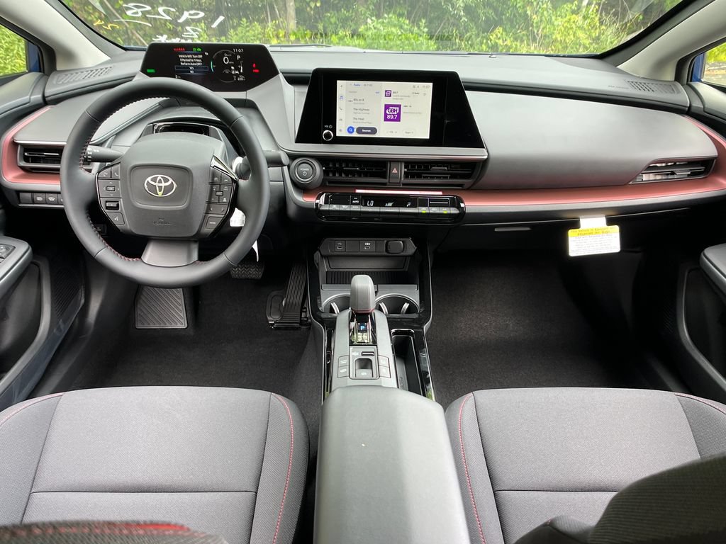 New 2026 Toyota Prius Plug-In Hybrid FWD image 13