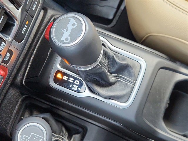 Used 2019 Jeep Wrangler Unlimited Rubicon image 16