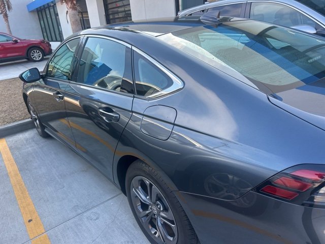 Used 2023 Honda Accord EX image 8