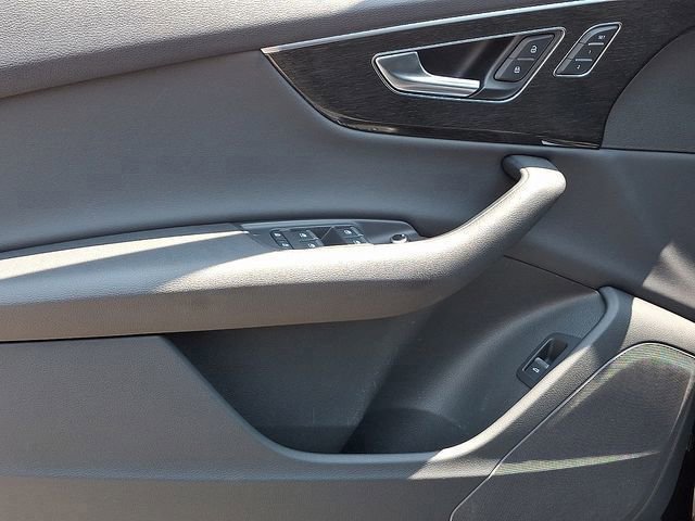 Used 2021 Audi Q7 2.0T Premium image 16