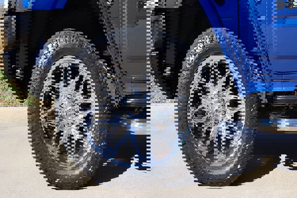 Used 2006 HUMMER H2 w/ Limited Edition H2 image 50