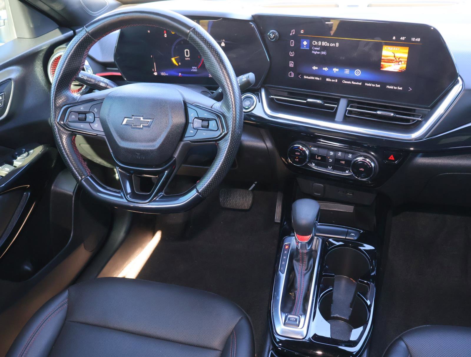 Used 2024 Chevrolet Trax RS w/ Sunroof Package image 10