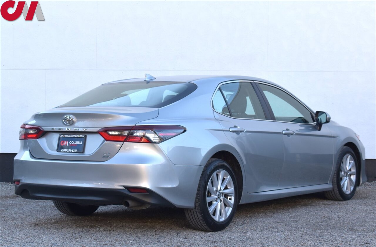 Used 2022 Toyota Camry LE AWD/4WD image 5