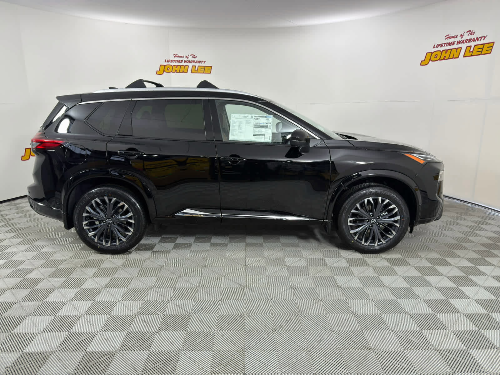 New 2026 Nissan Rogue Platinum w/ Platinum Premium Package image 7