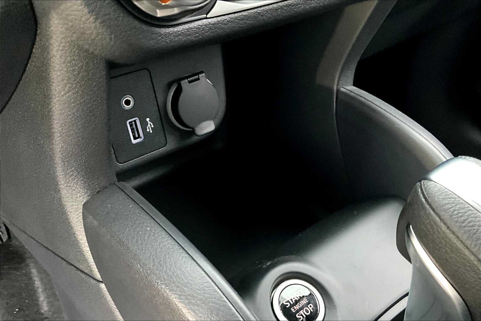 Used 2025 Nissan Kicks Play S FWD image 14