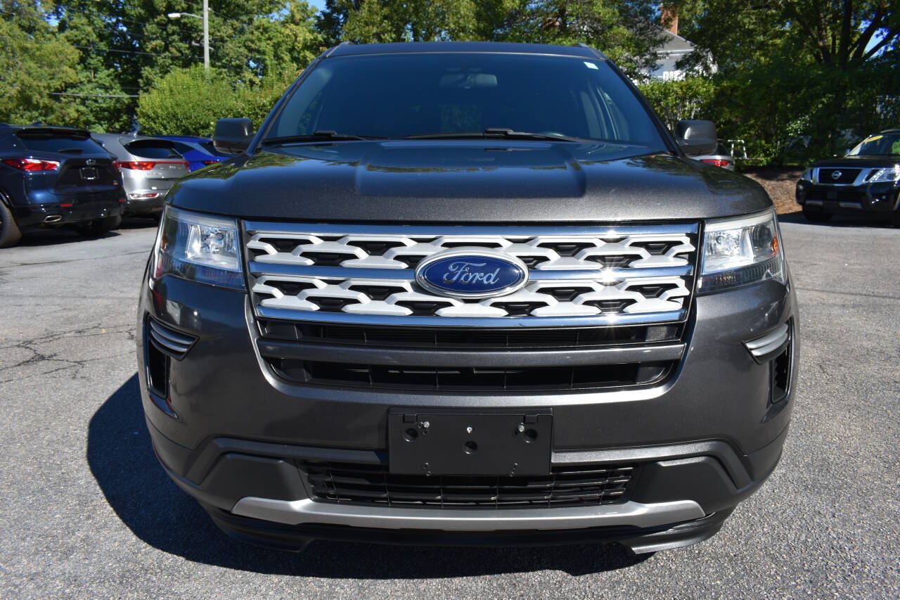 Used 2019 Ford Explorer XLT FWD image 5