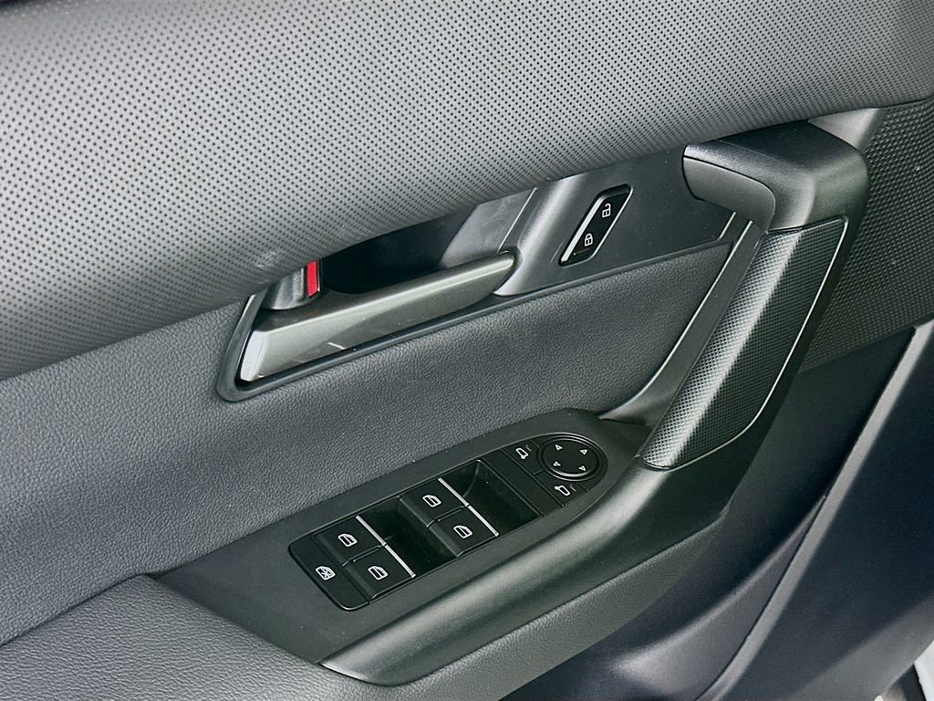 New 2025 MAZDA CX-50 AWD 2.5 S w/ Preferred Package image 23