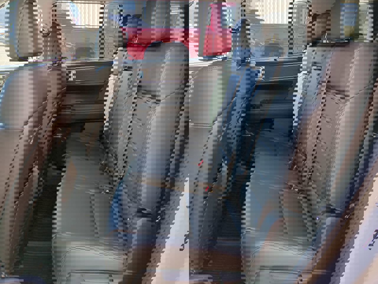 Used 2024 Hyundai Santa Fe Limited image 13