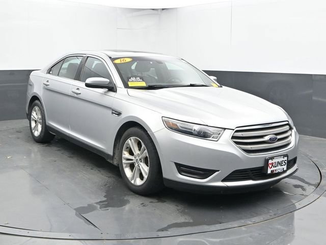 Used 2016 Ford Taurus SEL w/ Equipment Group 201A FWD image 4