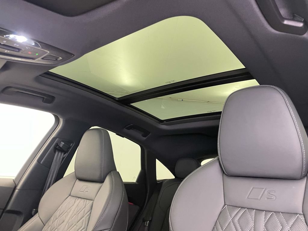 New 2026 Audi SQ5 Premium Plus AWD/4WD image 18