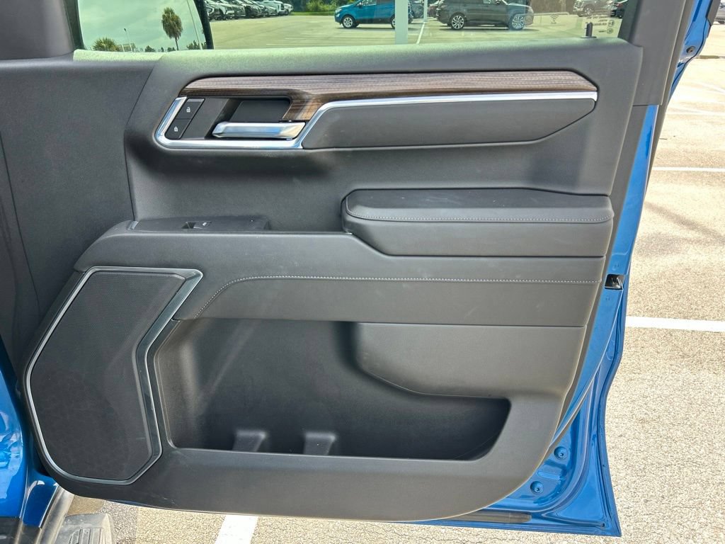 Used 2023 Chevrolet Silverado 1500 LT RWD image 37