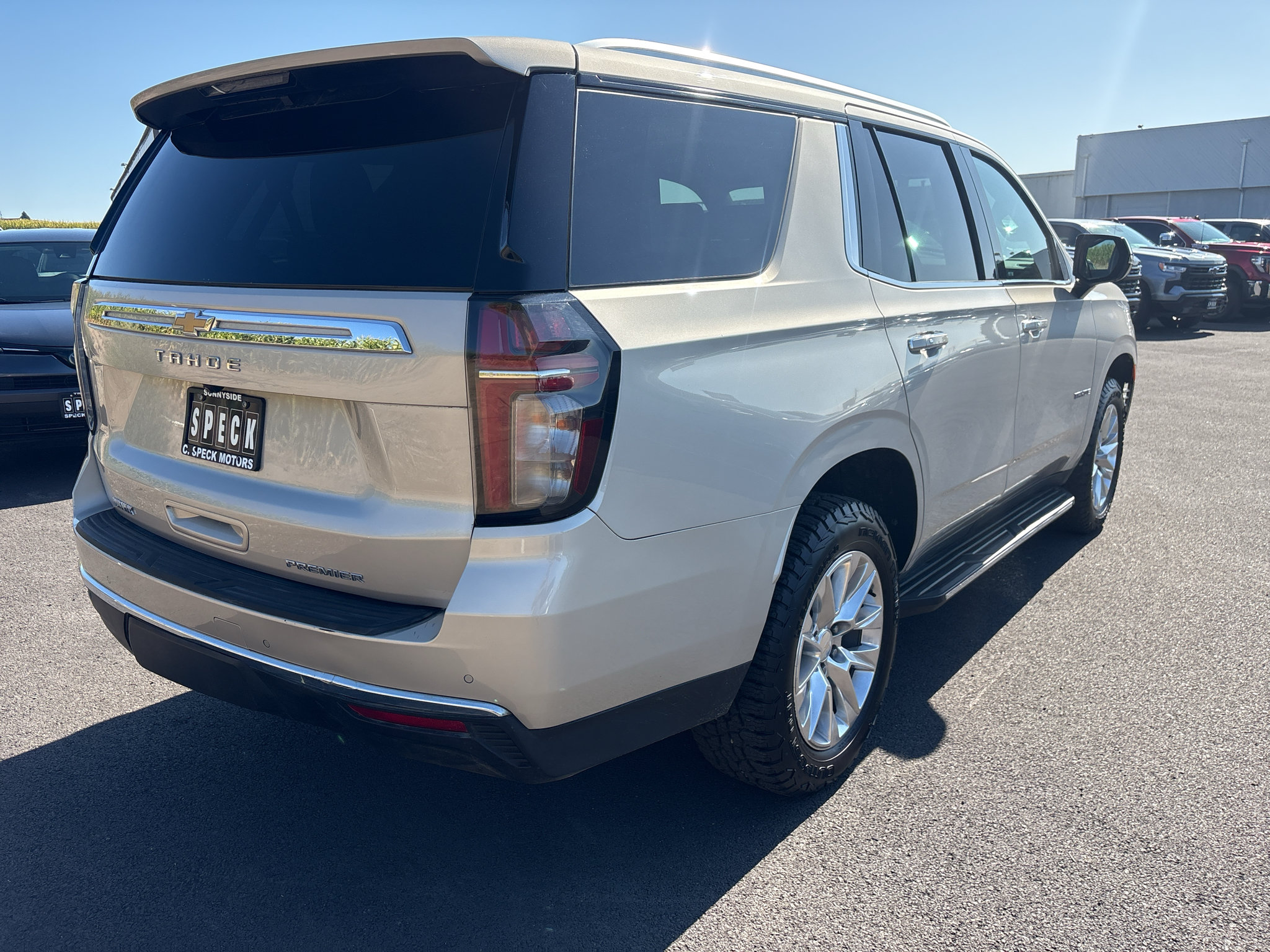 Used 2023 Chevrolet Tahoe Premier AWD/4WD image 5
