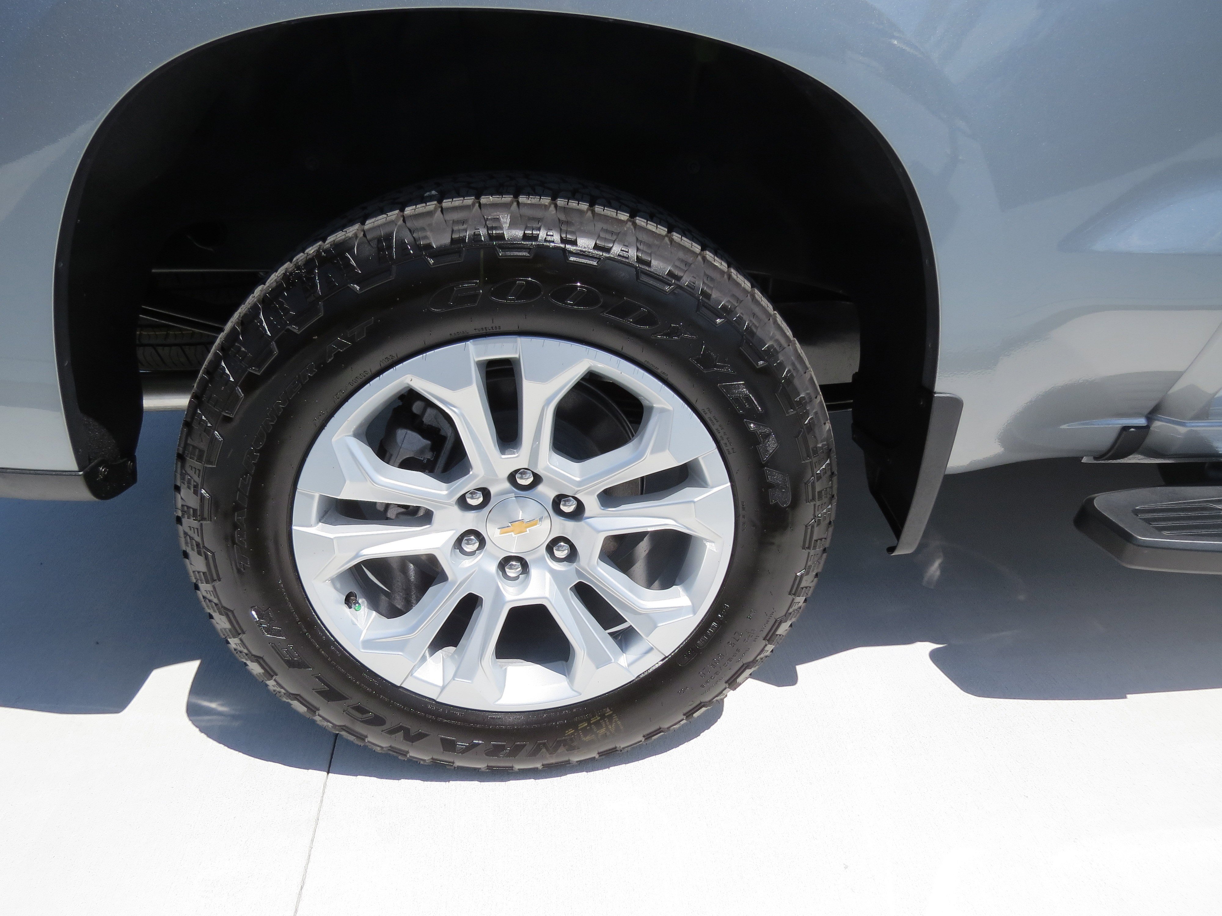 New 2026 Chevrolet Silverado 1500 LTZ image 9
