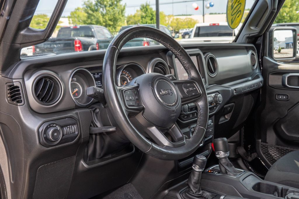 Used 2022 Jeep Wrangler Unlimited Sport AWD/4WD image 14