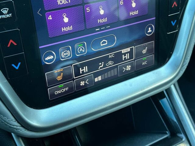 Used 2020 Subaru Outback Premium image 24