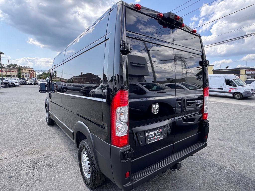 New 2026 RAM ProMaster 2500 FWD image 5