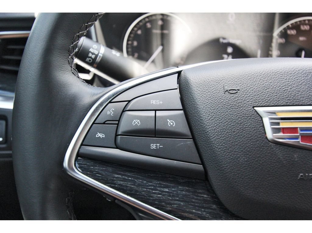 Used 2022 Cadillac XT5 Premium Luxury FWD image 15