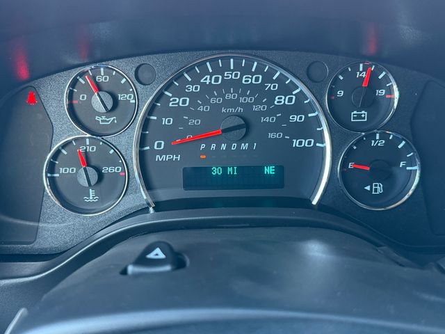 New 2025 Chevrolet Express 3500 w/ Driver Convenience Package image 19