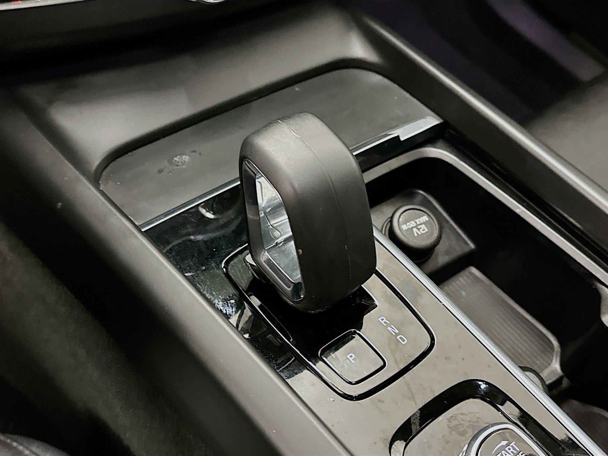 Used 2023 Volvo XC60 B5 Core w/ Climate Package image 25