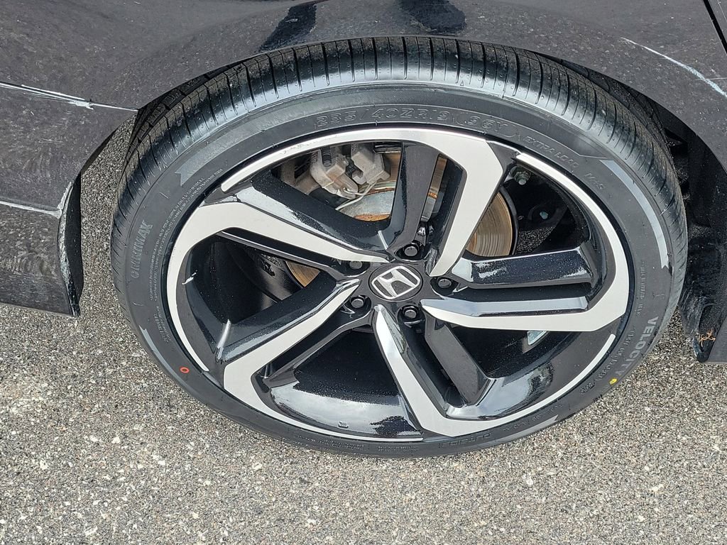Used 2022 Honda Accord Sport image 7
