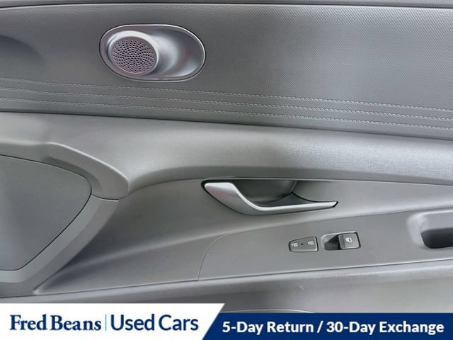 Used 2024 Hyundai Elantra SEL FWD image 40