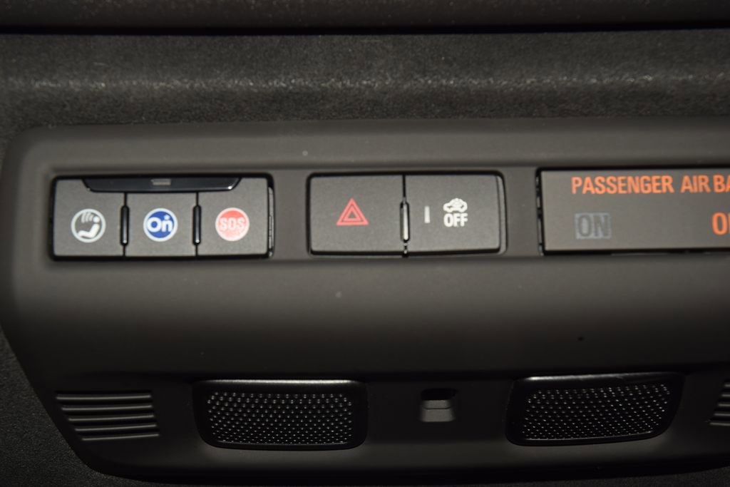 Used 2020 Chevrolet Corvette Stingray Premium Cpe w/ 3LT Preferred Equipment Group RWD image 40