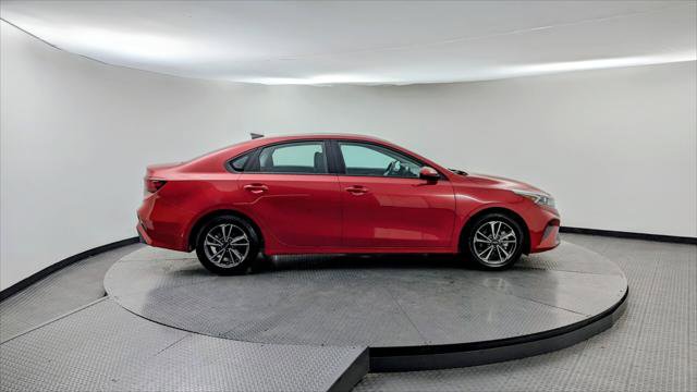 Used 2023 Kia Forte LXS image 8