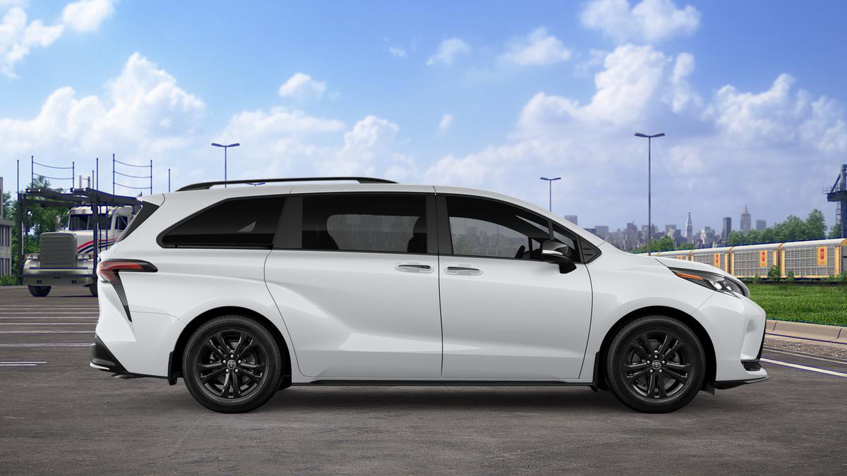New 2026 Toyota Sienna XSE AWD/4WD image 14