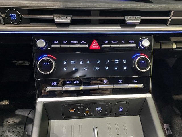 New 2025 Hyundai Santa Fe Limited image 19
