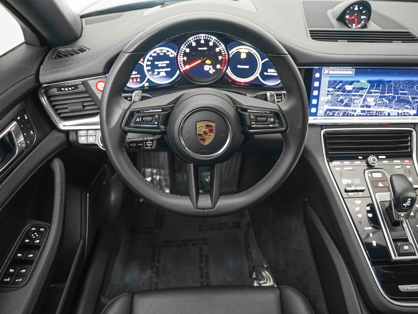 Used 2023 Porsche Panamera 4 Platinum Edition w/ Assistance Package image 16