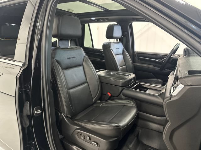 Used 2023 GMC Yukon Denali AWD/4WD image 30