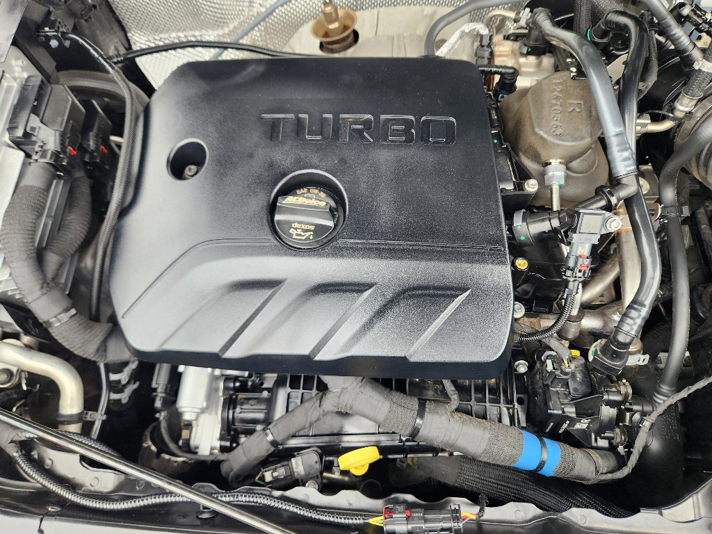 Certified 2025 Buick Encore GX Preferred image 30