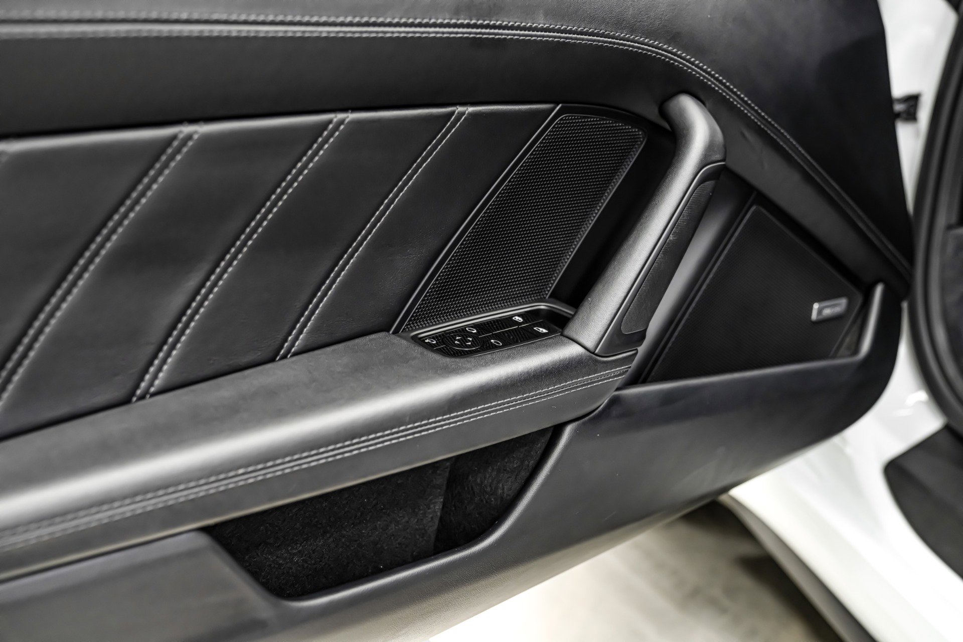 Used 2021 Porsche 911 Turbo S image 26