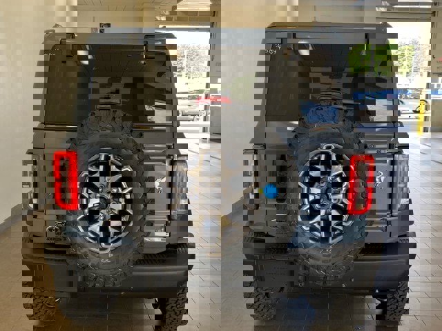 New 2025 Ford Bronco Badlands image 6