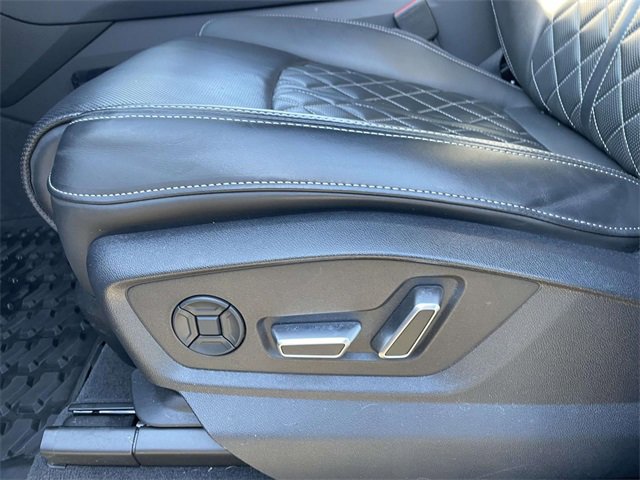 Used 2024 Audi SQ7 Premium Plus image 17