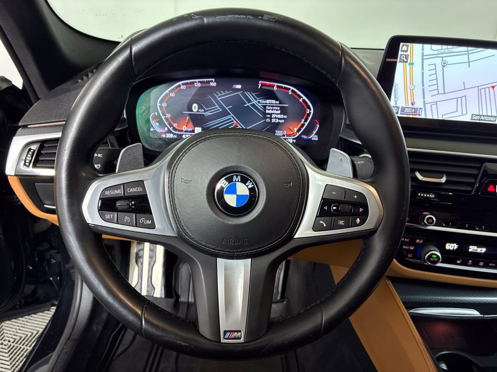 Used 2022 BMW 530i w/ M Sport Package RWD image 14