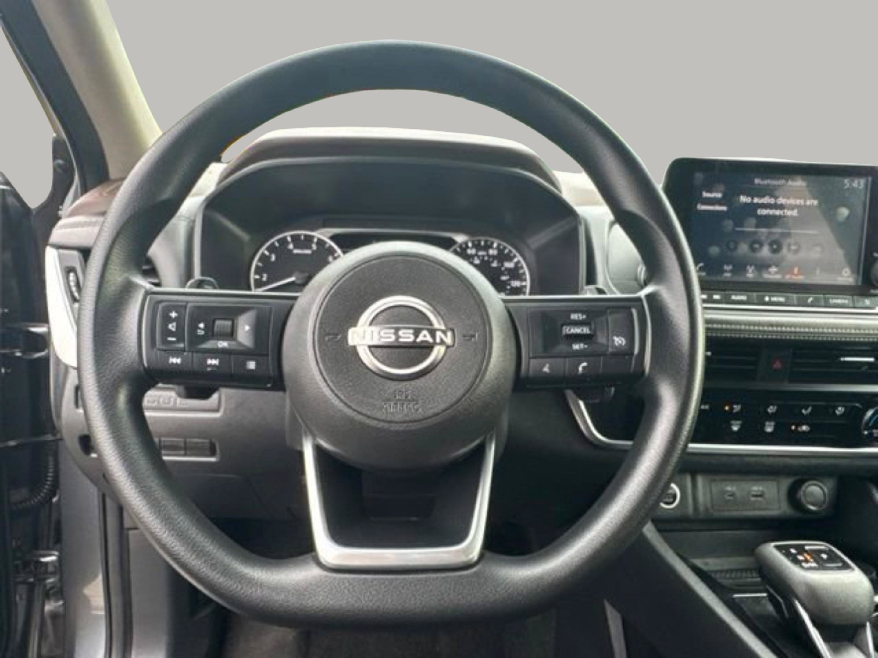 Used 2023 Nissan Rogue S AWD/4WD image 15