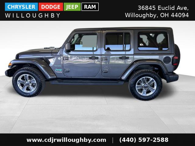 Used 2020 Jeep Wrangler Unlimited Sahara w/ Dual Top Group AWD/4WD image 6