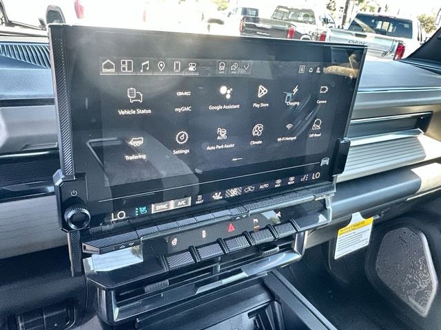 New 2026 GMC Hummer EV 4x4 Crew Cab image 11