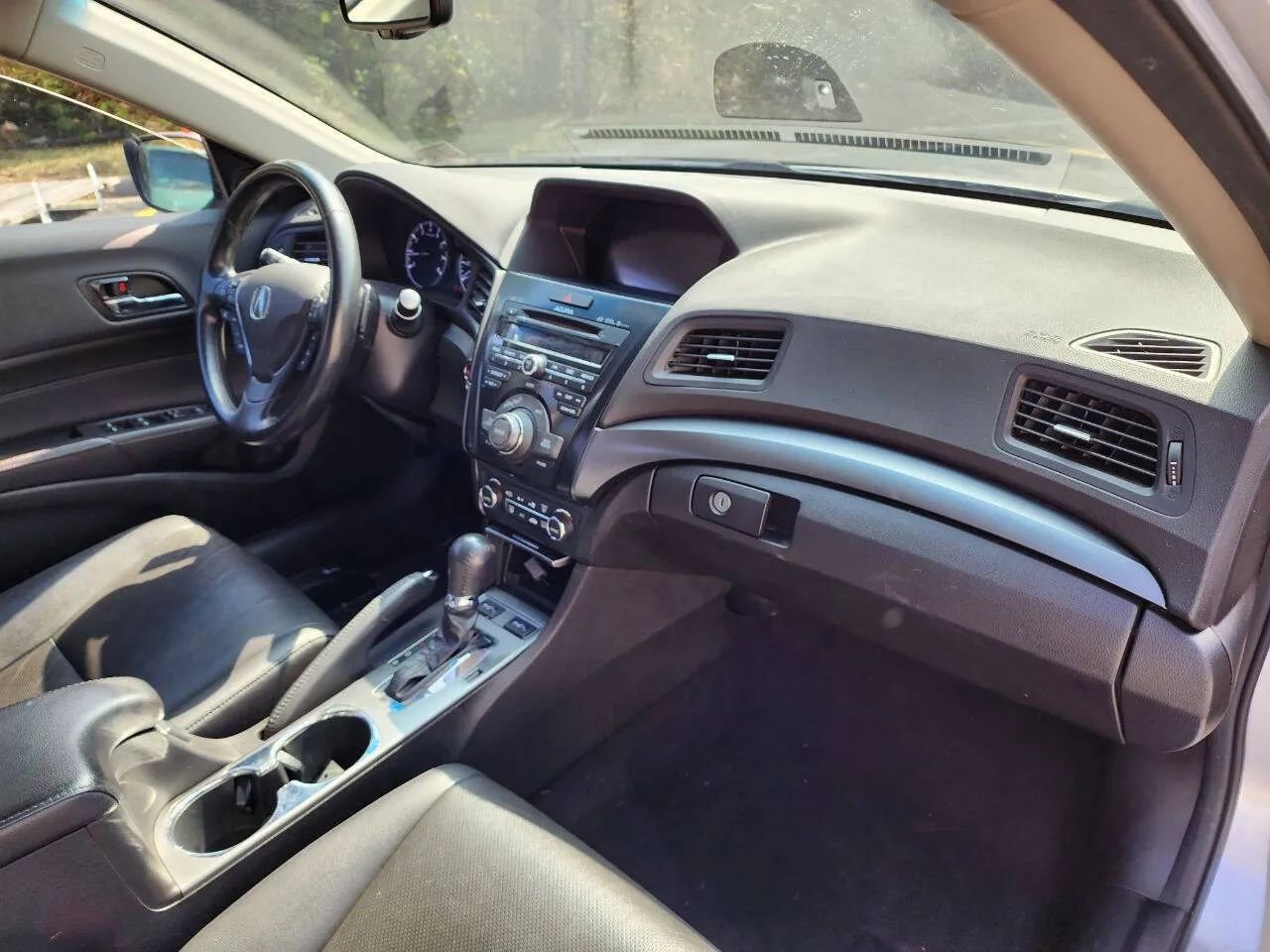 Used 2013 Acura ILX w/ Technology Package image 22
