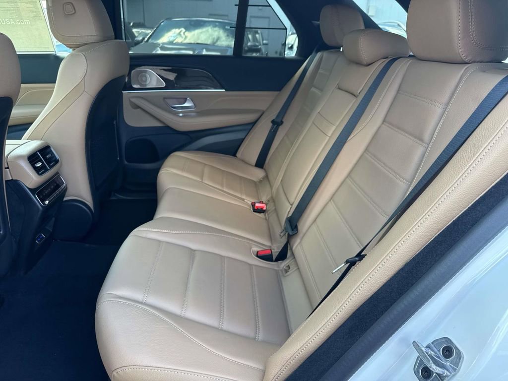 New 2026 Mercedes-Benz GLE 450 4MATIC image 7