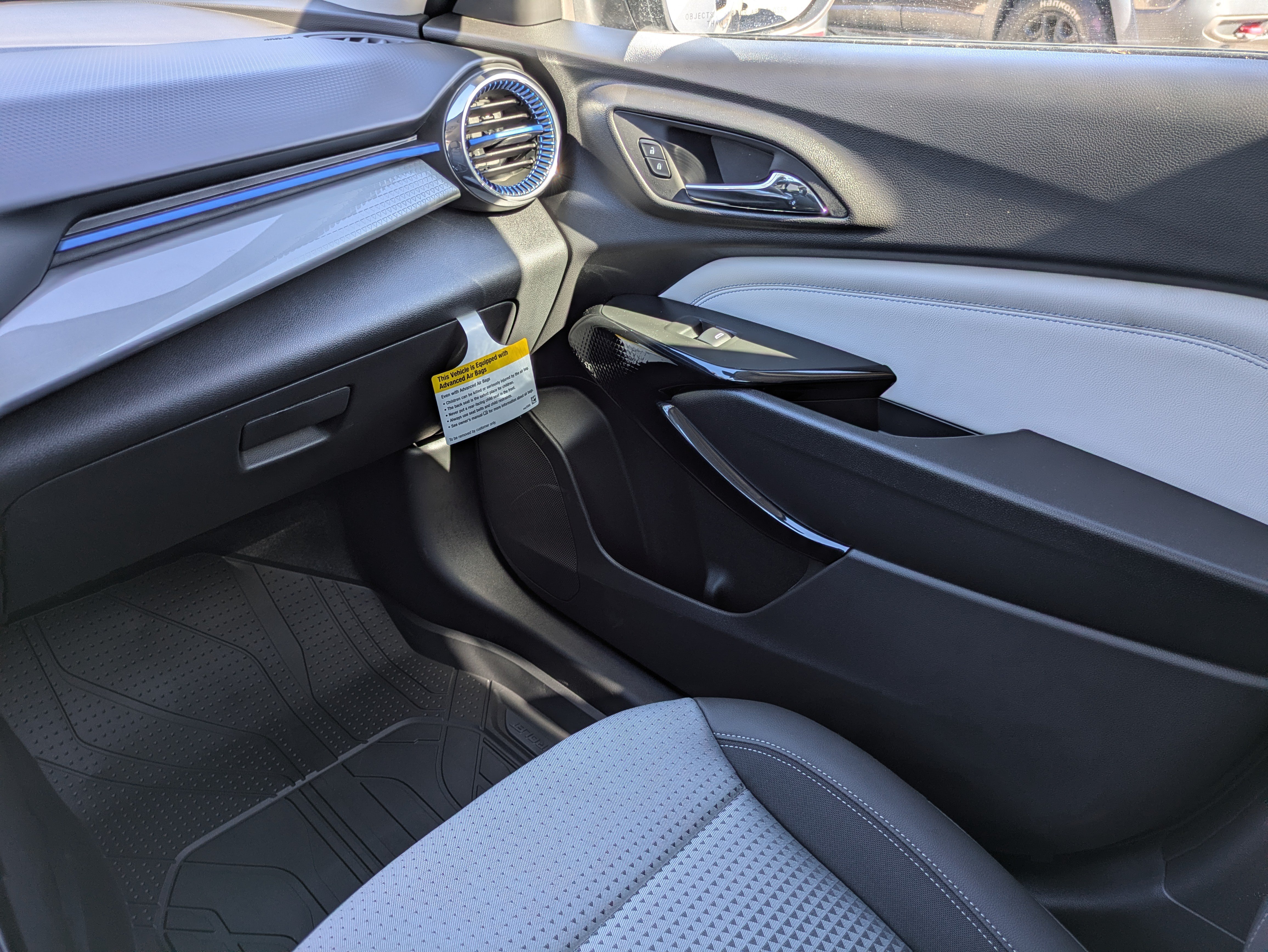 New 2026 Chevrolet Trax LT w/ Driver Confidence Package FWD image 11