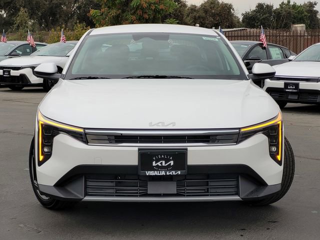 New 2025 Kia K4 EX image 2