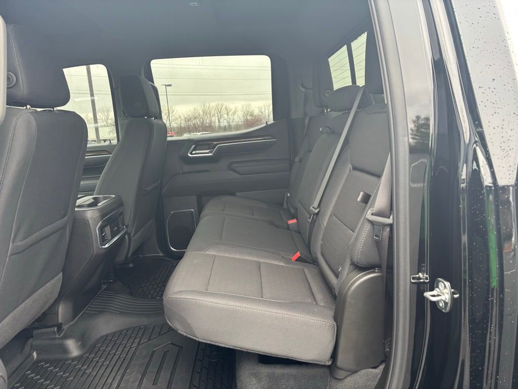 Used 2025 GMC Sierra 1500 Elevation w/ Preferred Package image 18