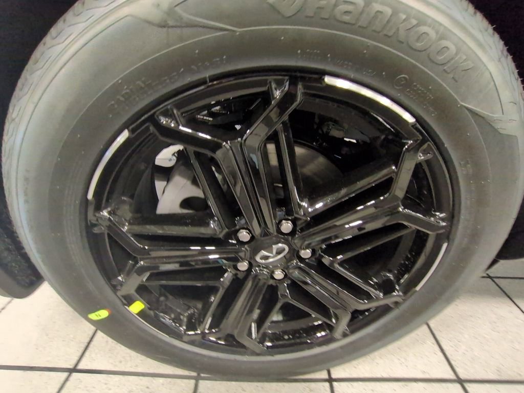 New 2026 INFINITI QX60 Sport w/ Dark Cargo Package image 28