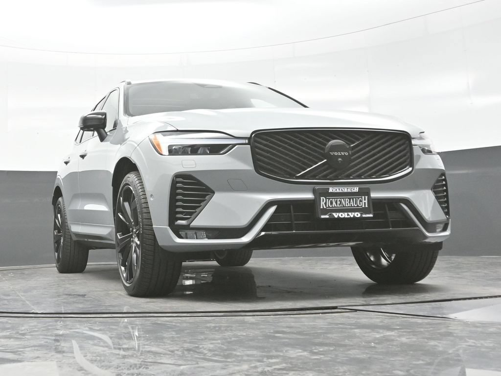 New 2026 Volvo XC60 B5 Ultra w/ Climate Package AWD/4WD image 24