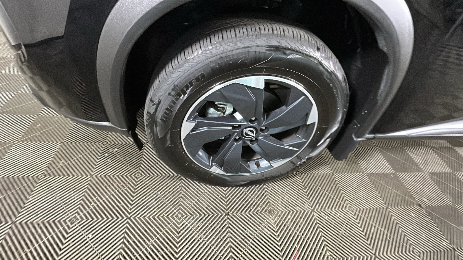 Certified 2026 Nissan Rogue SV AWD/4WD image 12